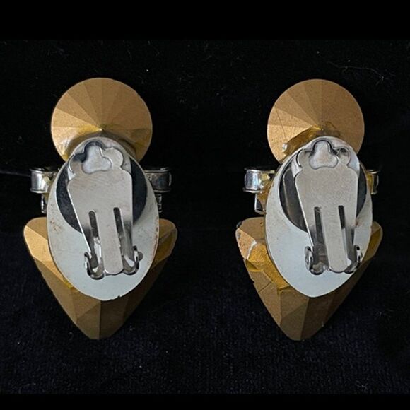 80's Emerald and Rhinestone Clip Earrings - Picture 2 of 2